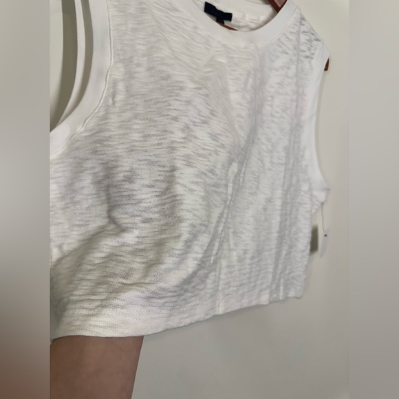 NWT The Range Brand Women's White Sleeveless Tank Top Large Cropped - Picture 3 of 9